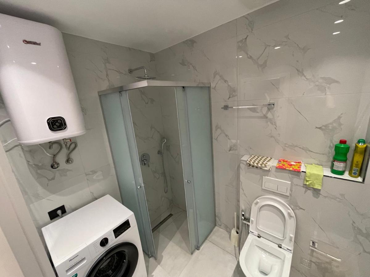 Alpha Lux Apartment Sarandë Eksteriør billede
