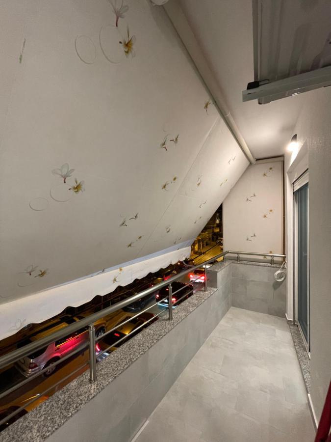 Alpha Lux Apartment Sarandë Eksteriør billede